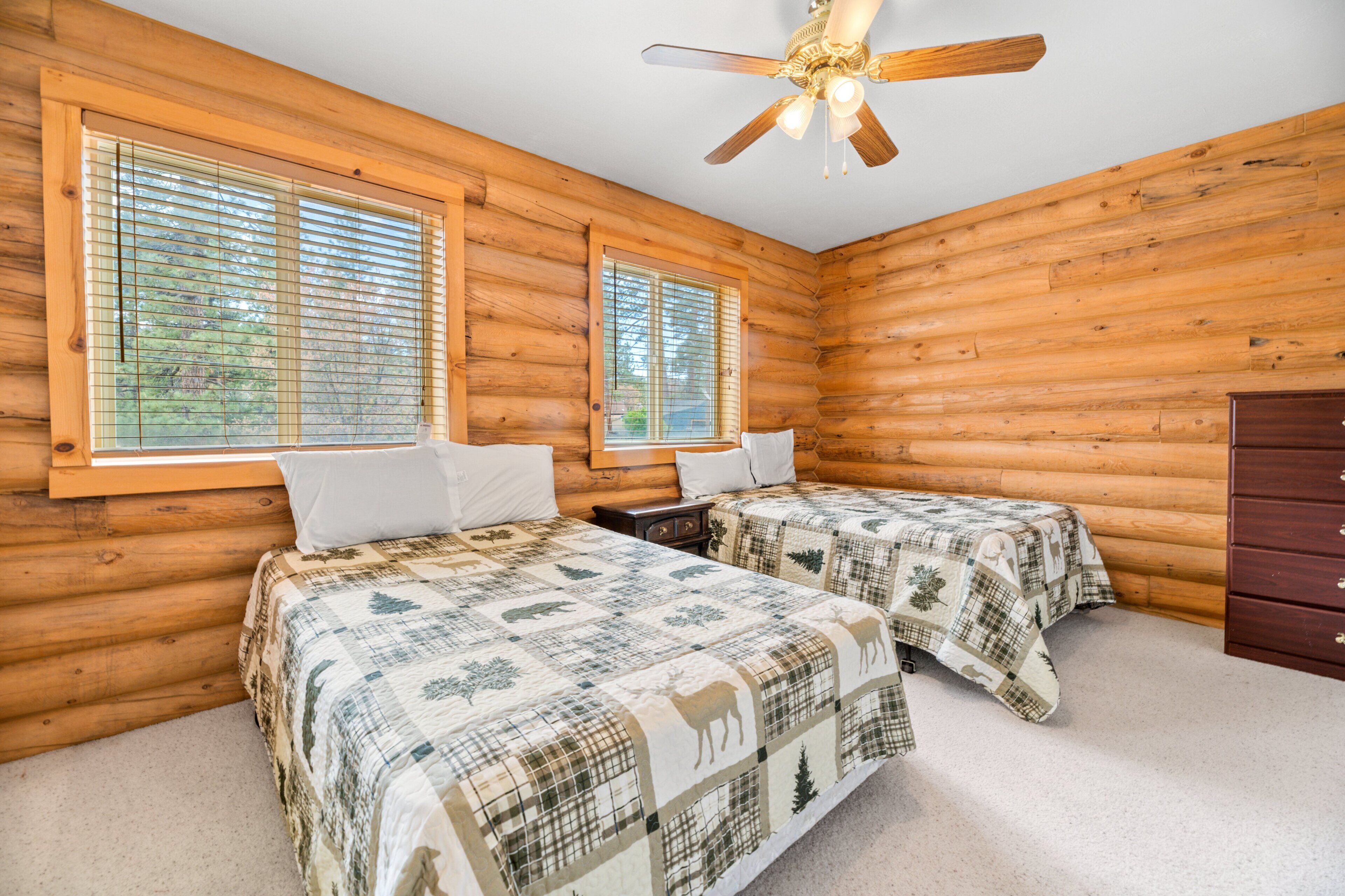 4 bedrooms, free WiFi, bed sheets