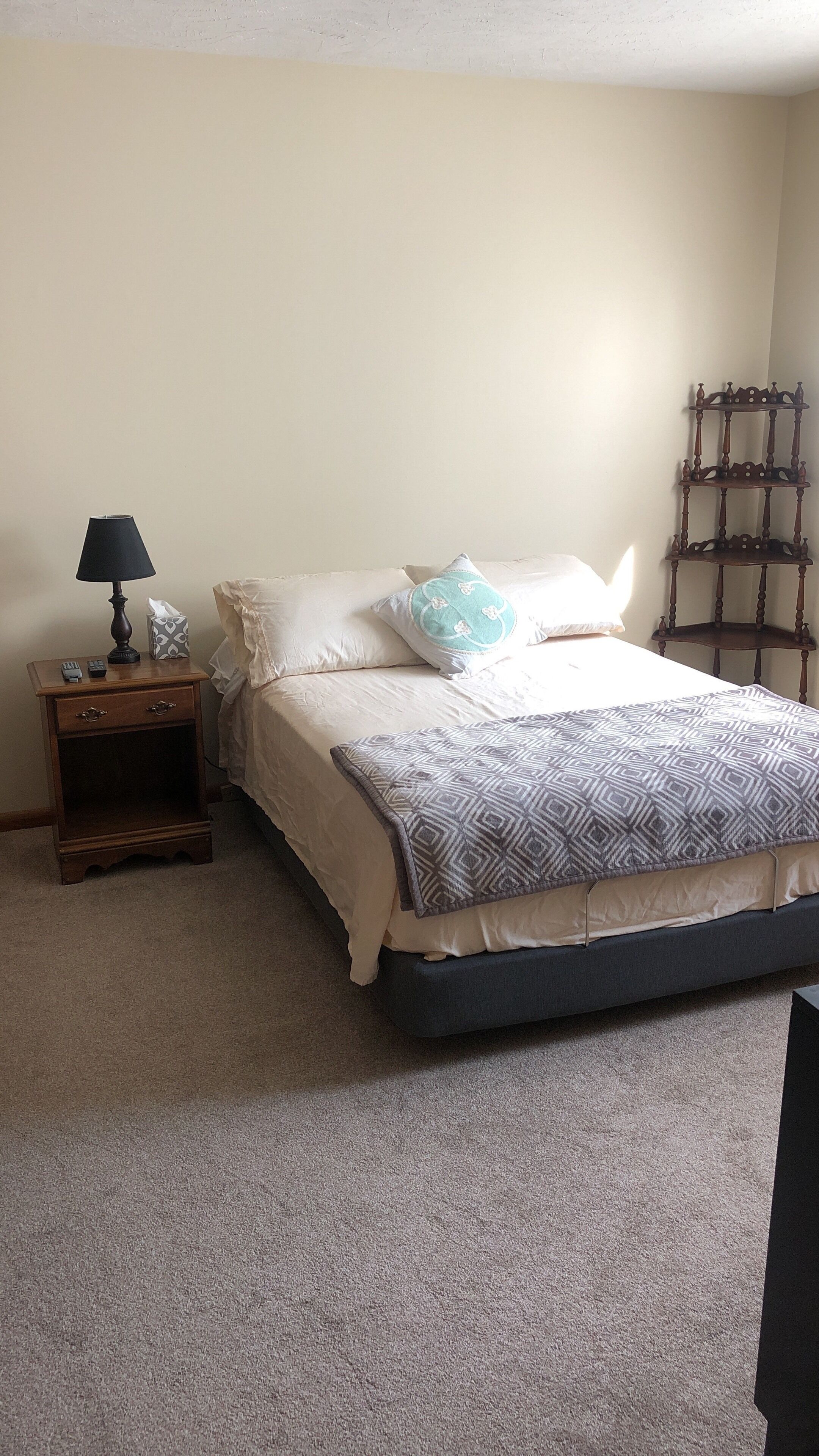 Kansas home away from home near Main Street McPherson, handicap accessible<br>