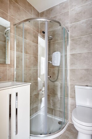 Shower, designer toiletries