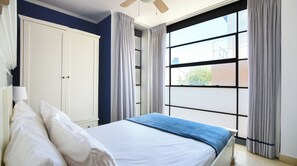 3 Schlafzimmer, Bügeleisen/Bügelbrett