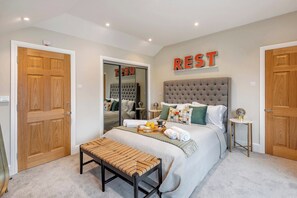 1 bedroom, iron/ironing board