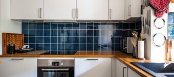 Plum Guide - Monologue