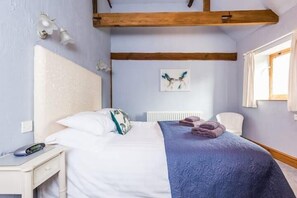 2 ห้องนอน, เตารีด/โต๊ะรีดผ้า