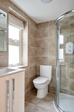 샤워 시설, 고급 세면용품