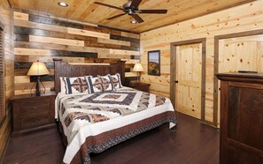 4 bedrooms, free WiFi, bed sheets