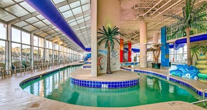 · Oceanfront Deluxe King. Indoor Waterpark, Pools and More