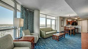 TV, videogames, DVD player, mesa de pingue-pongue