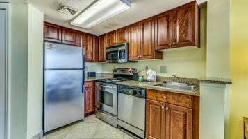 Fridge, microwave, dishwasher, coffee/tea maker