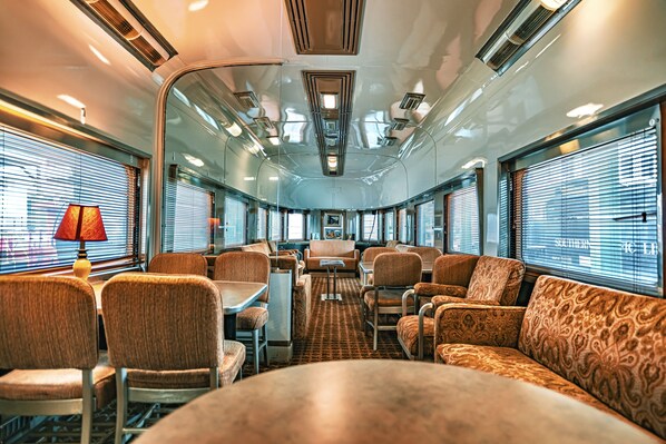 Dining - Enjoy a Night at the Galveston Museum aboard the Historic Bonnie Brook Rail Car (Galveston)