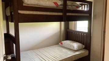 2 bedrooms, free WiFi