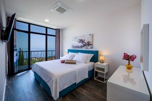 5 عدّة غرف نوم ومكواة/لوح كي وواي فاي مجانًا وملاءات أسرّة