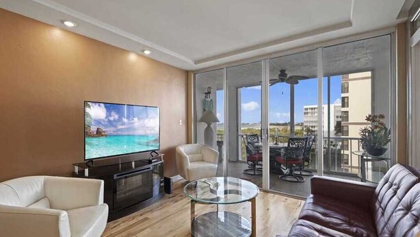 Lägenhet - 1 kingsize-säng - privat pool - havsutsikt | Vardagsrum | Tv