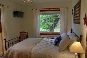 2 Schlafzimmer, Zimmersafe, Bügeleisen/Bügelbrett, kostenloses WLAN