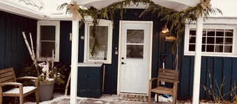 Spacious ranch-take the bike trail to town and skip traffic! Close to everything