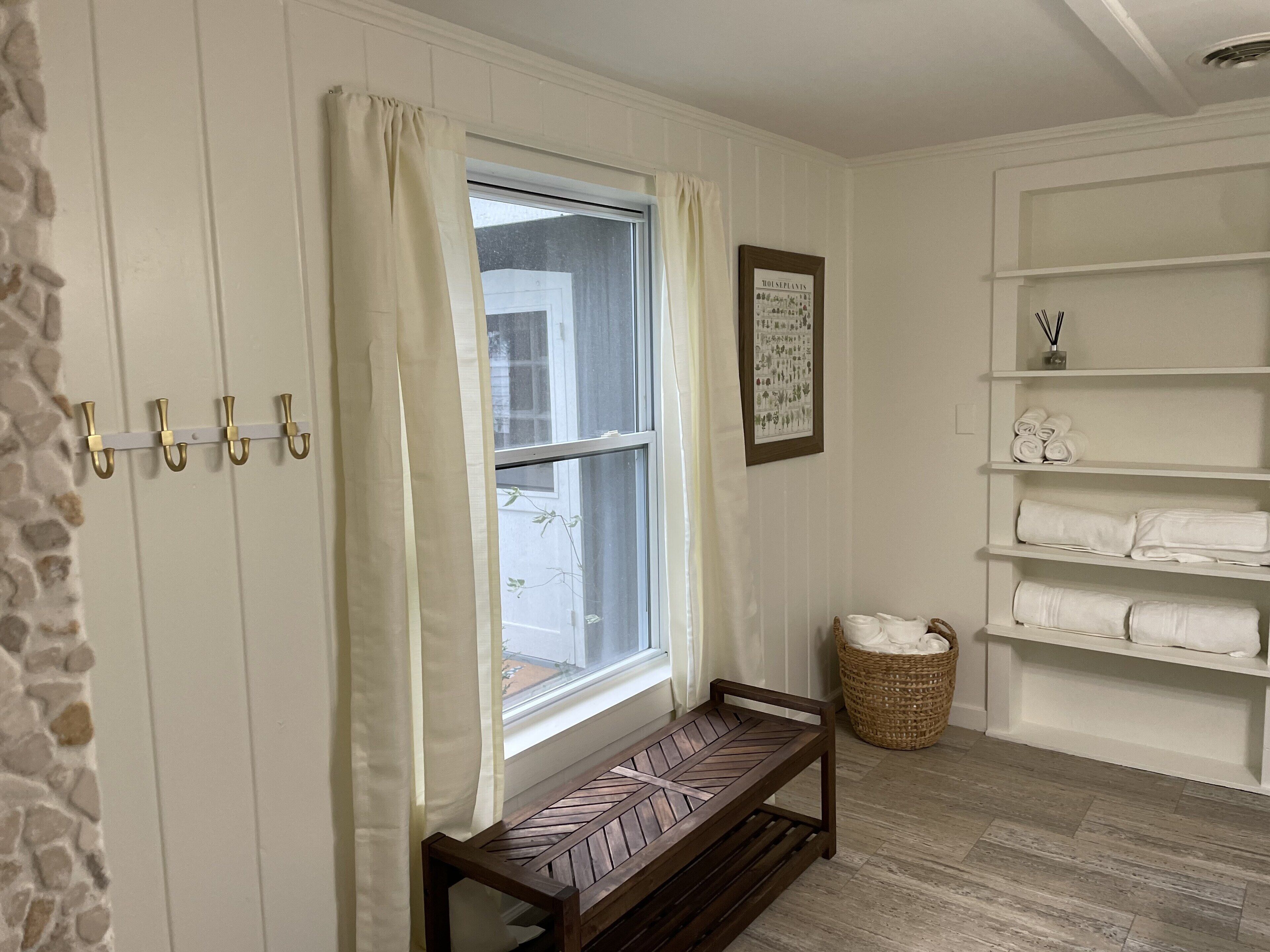 Blue Water Cabin Traverse City, close to everything!