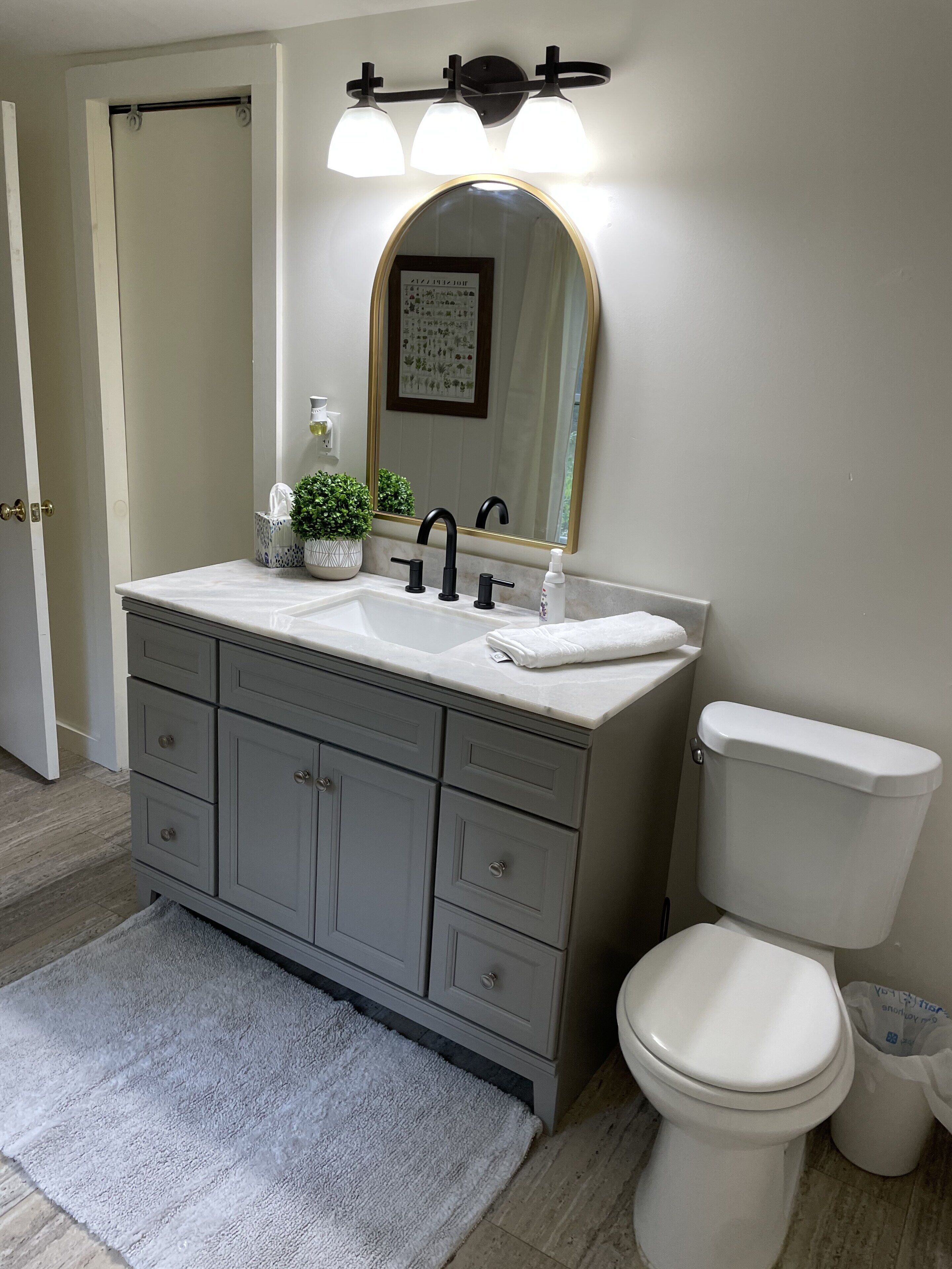 Blue Water Cabin Traverse City, close to everything!