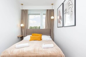 1 bedroom, iron/ironing board, WiFi, bed sheets - Stylish Apartment in Żoliborz | Balcony | Workspace (Warszawa)
