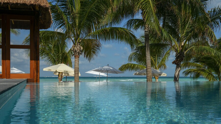 Casa del Jaguar Beach Hotel