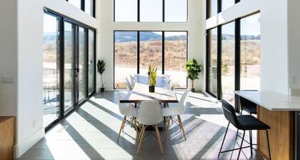 Skybridge Bear Lake Sleeps 61-75 with condo add-on