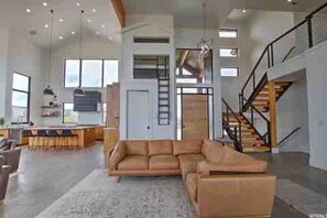 Smart TV, fireplace, DVD player, table football