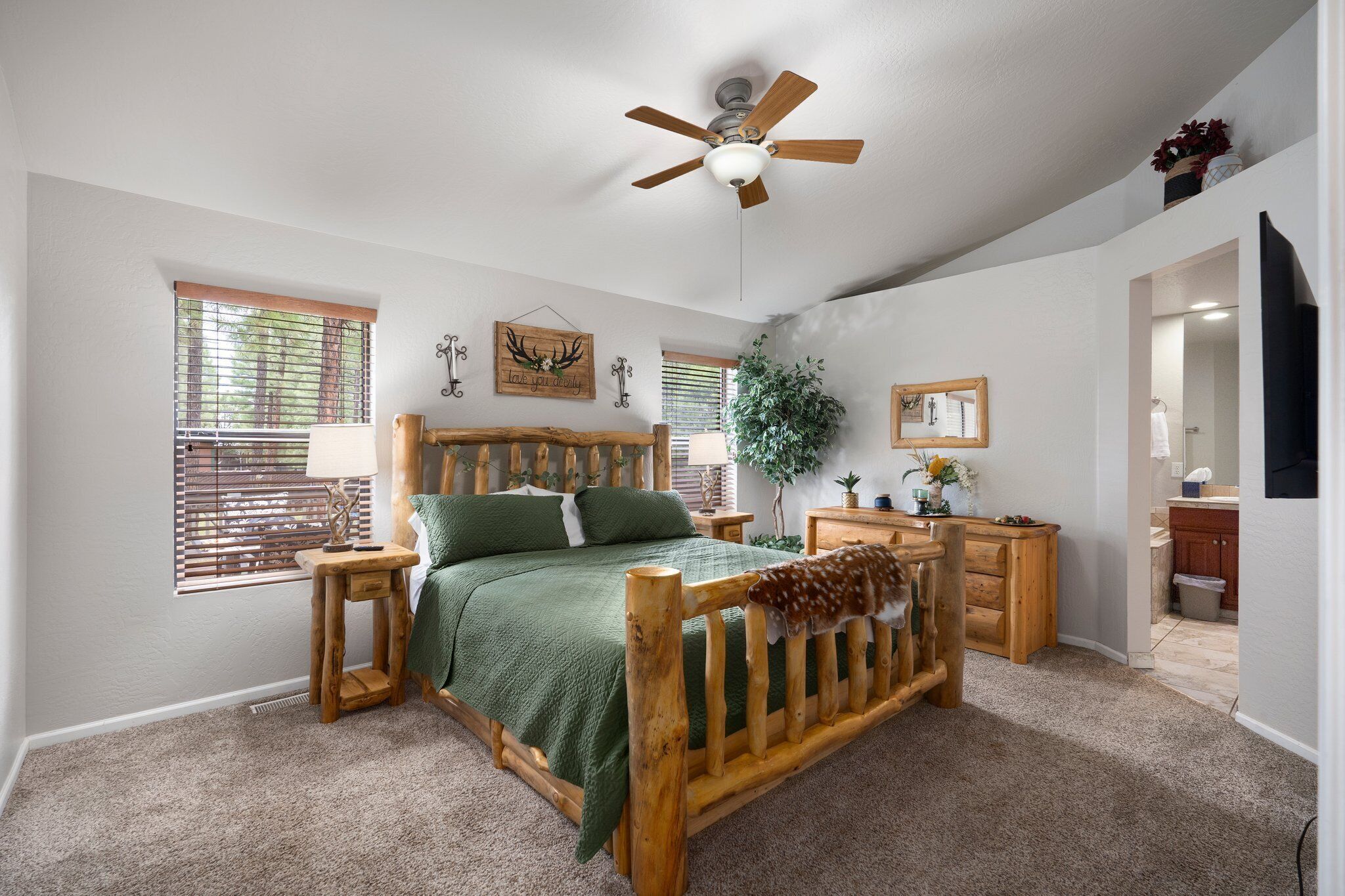 3 bedrooms, iron/ironing board, free WiFi, bed sheets