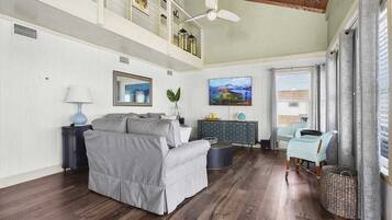 House, Multiple Beds, Patio, Ocean View | Living room | TV