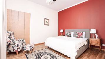 2 bedrooms