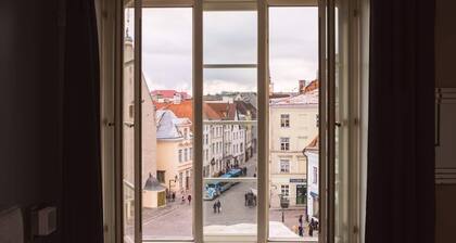 2 BR with sauna on Town Hall with view