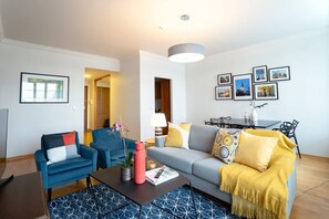 Living area - 2 BR with sauna on Town Hall with view (Tallinn)