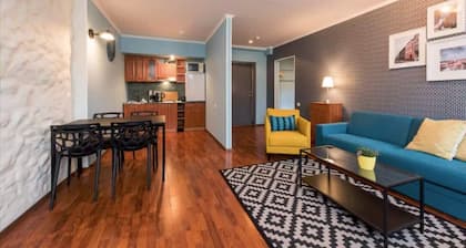 1 BR closeby Town Hall Square and Freedom Square