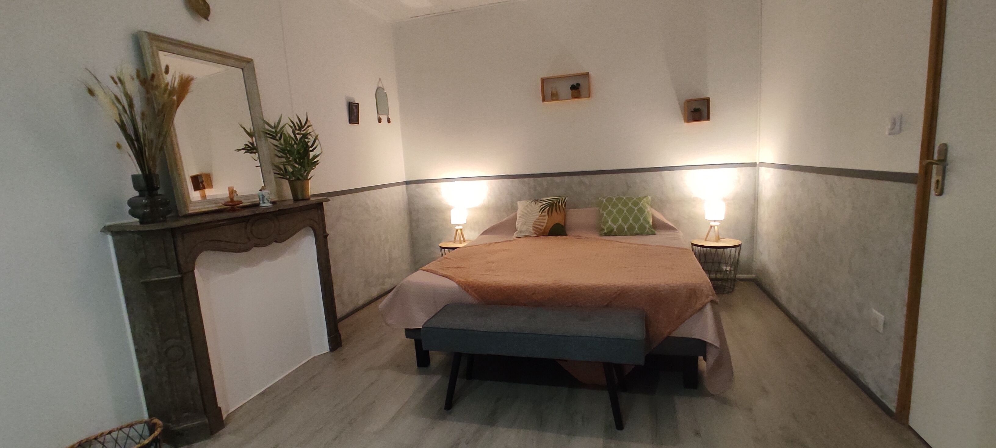 RIVE DE SAÔNE 75m2. Breakfast. Pleasant & spacious.