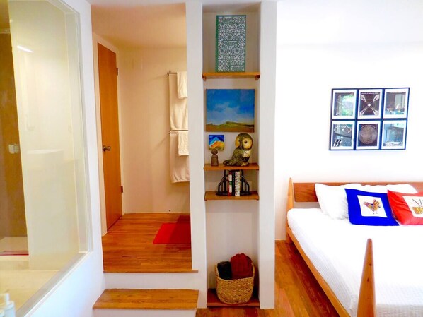 1 chambre, bureau, fer et planche Ă repasser, Wi-Fi gratuit