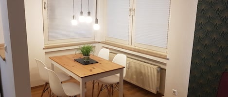 Dineren