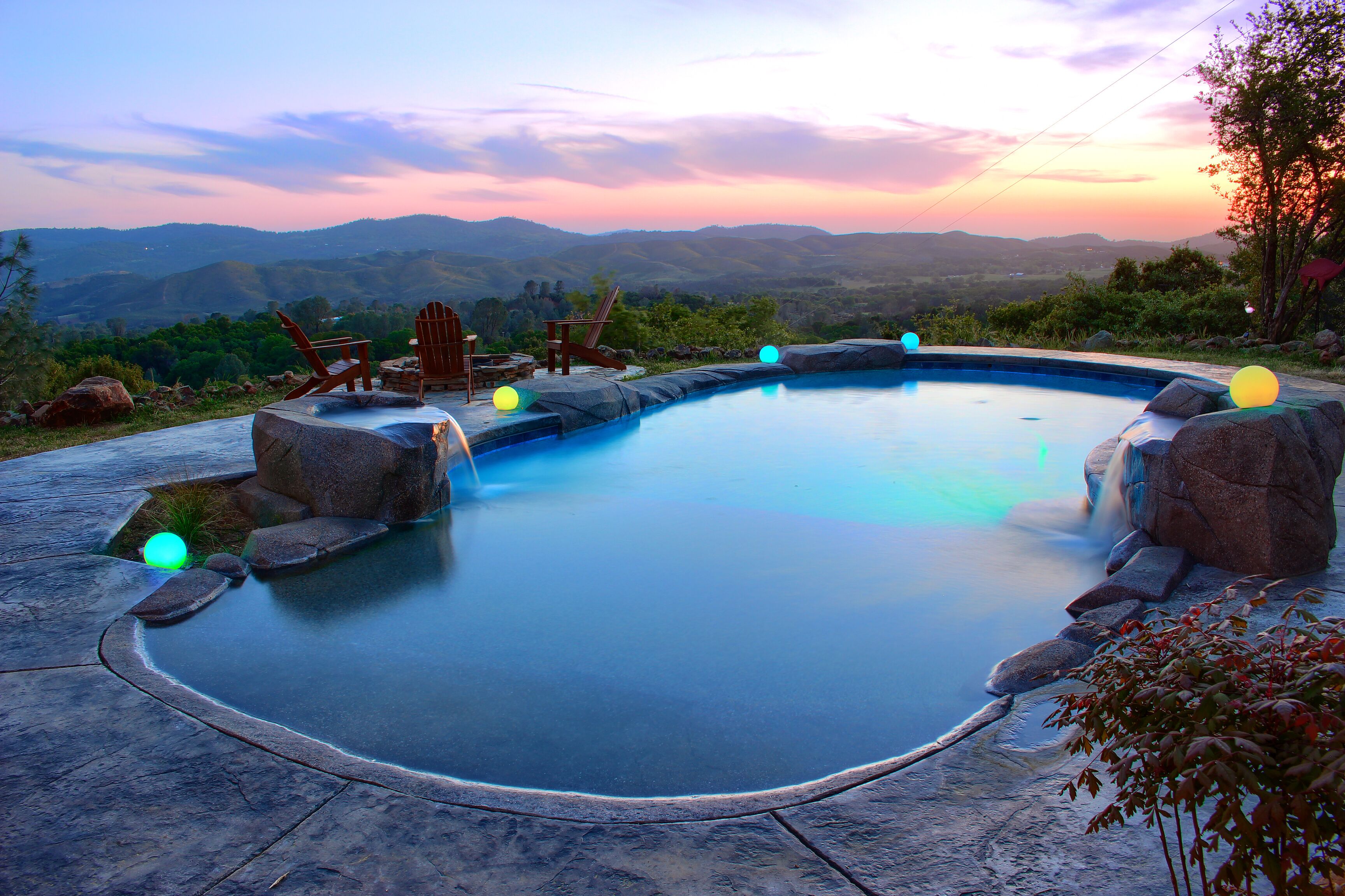 The Most Magical Mystery House with Pool, Hot Tub, Amazing Views, close to Park