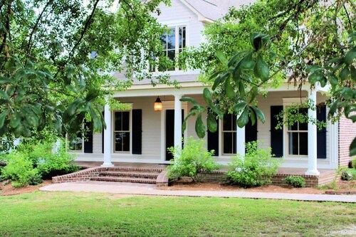 5 Bedroom Farmhouse Chic in Lafayette Cty.15 Minutes from Downtown Oxford