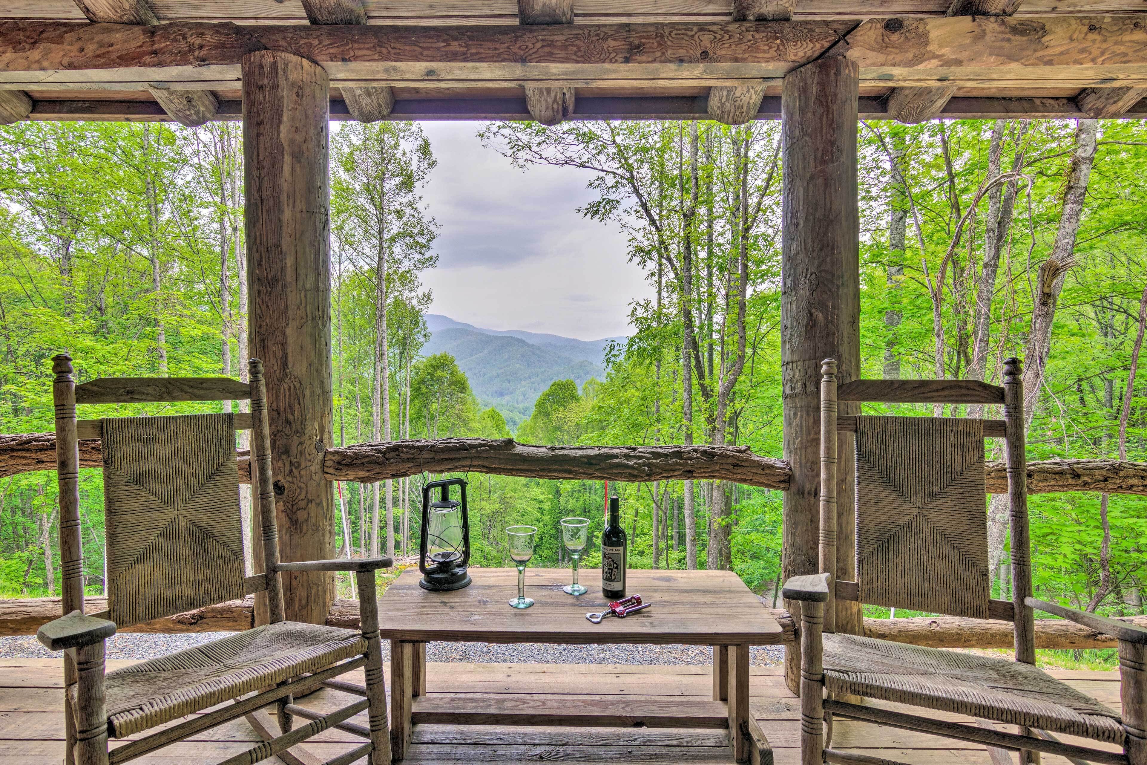 Secluded Cabin w/ Porch on 39 Acres: Ski & Hike