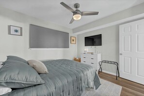 2 chambres, fer et planche à repasser, Wi-Fi, draps fournis
