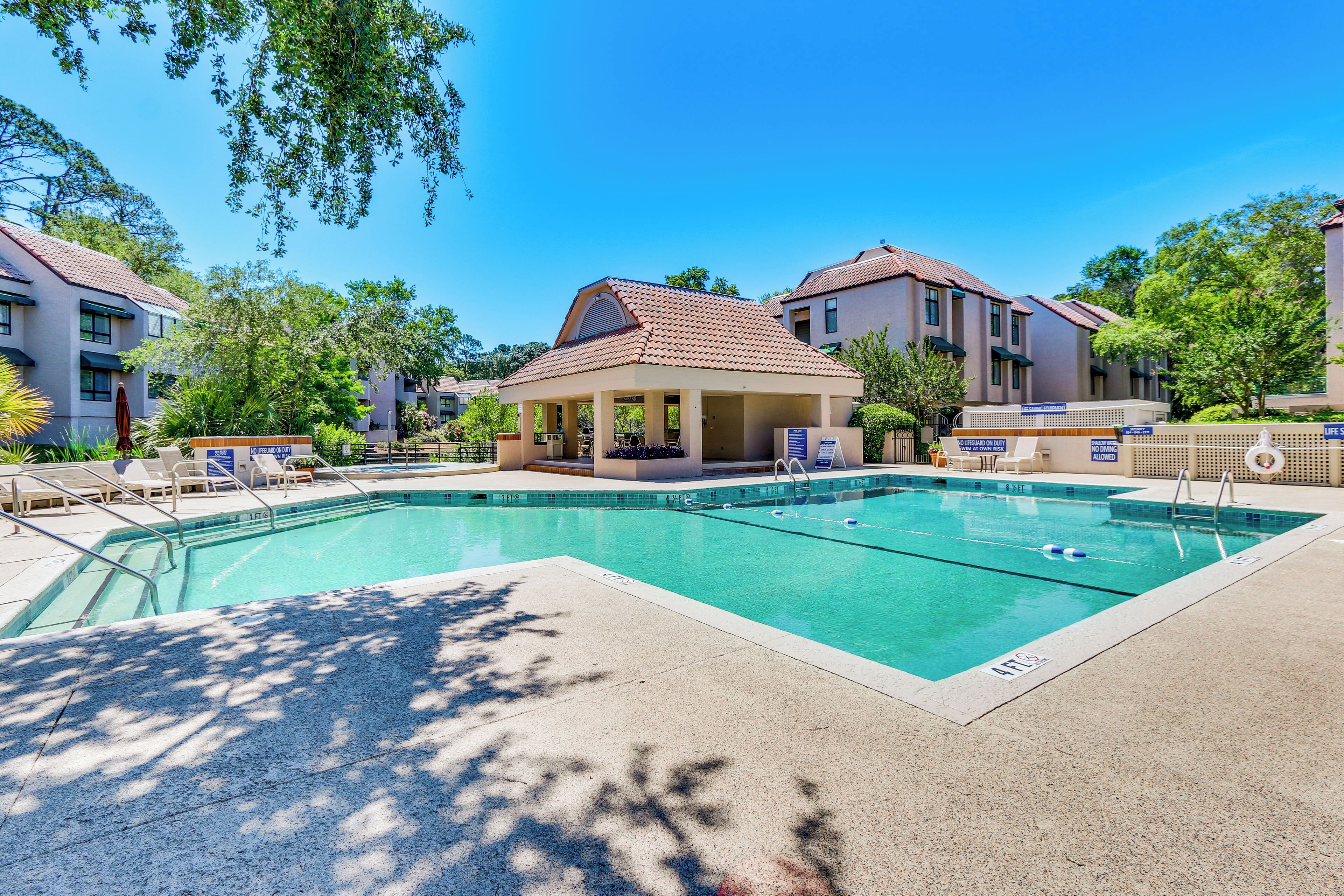 Dog Friendly Palmetto Dunes Condo, 2 Mi to Beach!