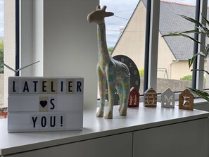 المنشأة من الداخل