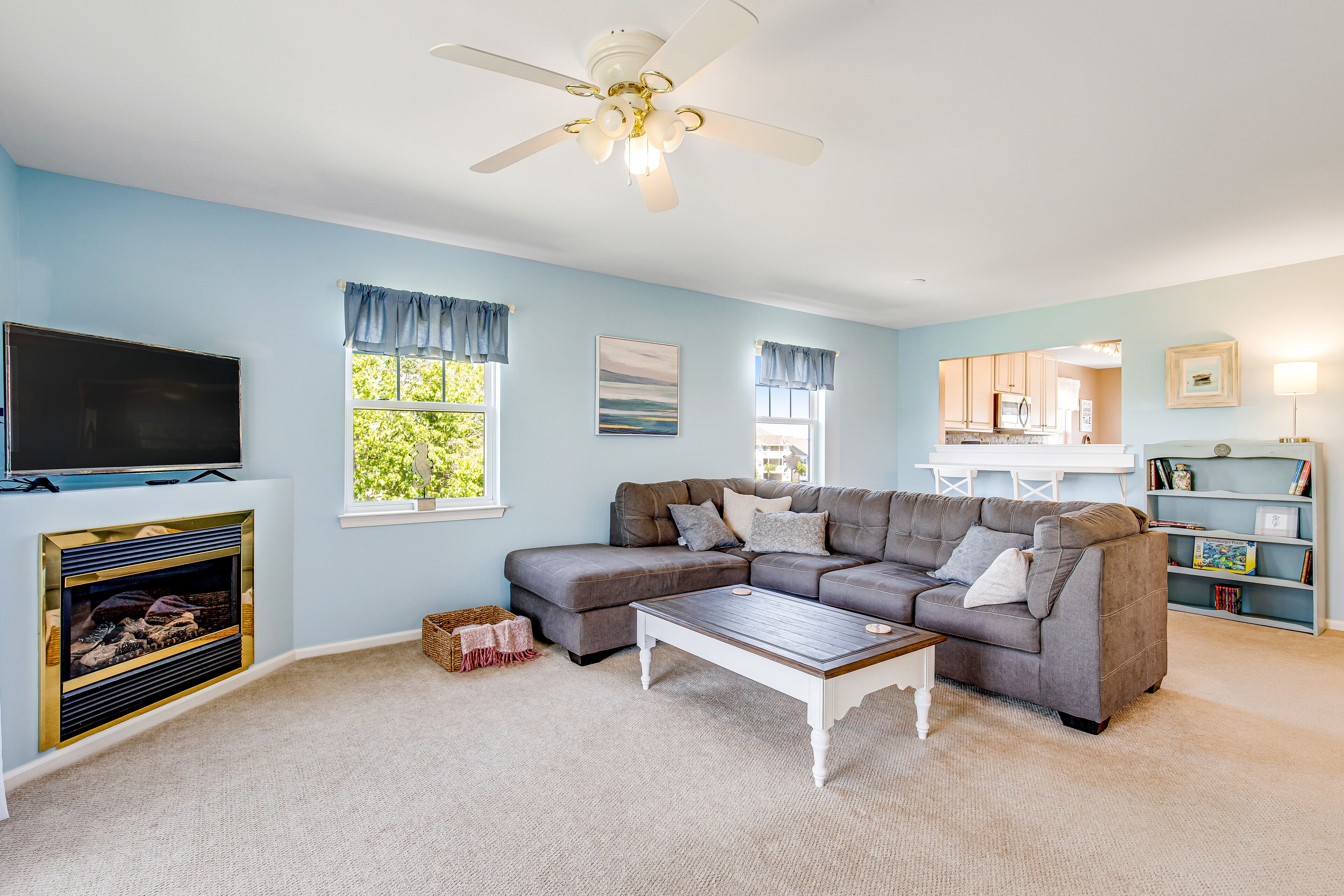 Bethany Bay Third-Floor Dog-Friendly Condo w/Free WiFi, Balcony, & Shared Pool