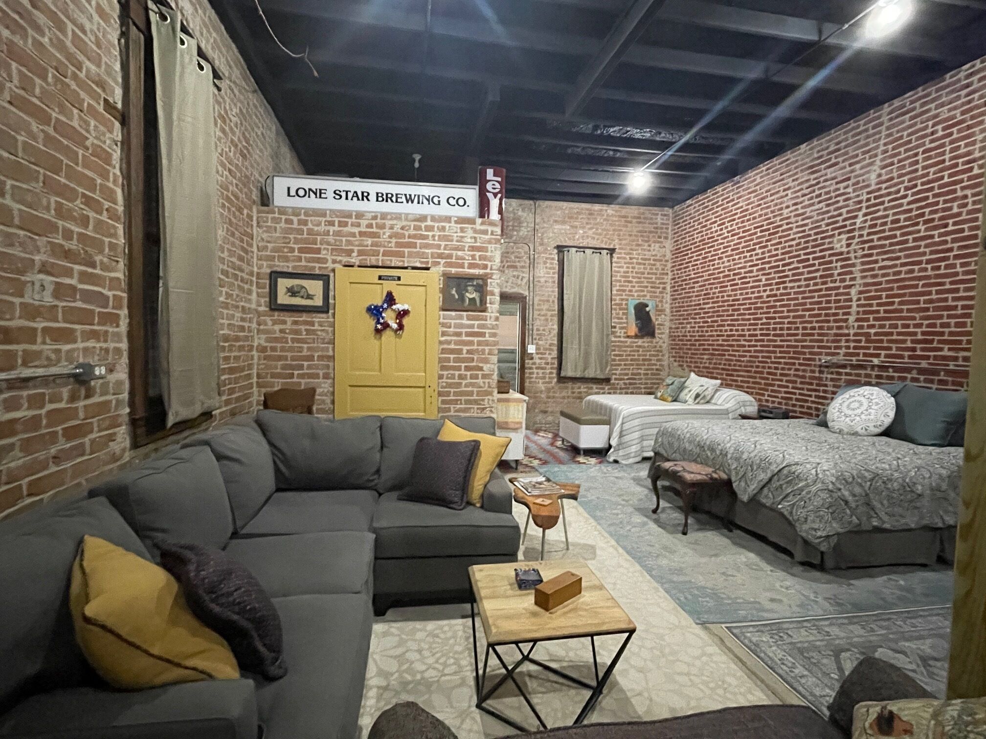 Unique 1870's building with outdoor space to relax