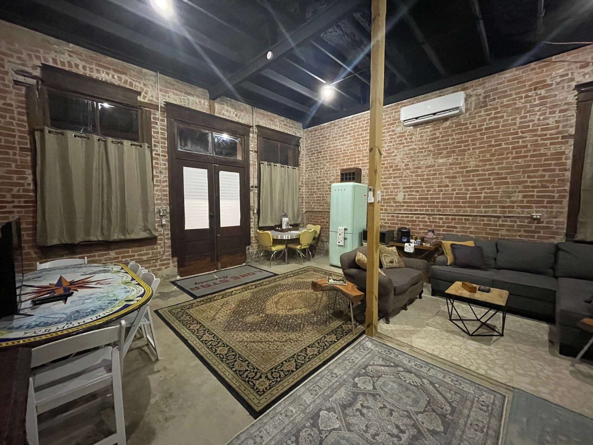 Unique 1870's building with outdoor space to relax