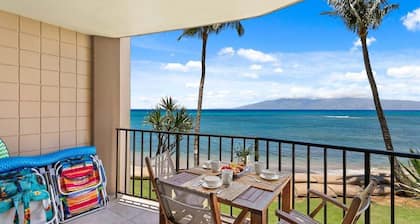 Remodeled Maui OceanFront 2BD w Ocean Views Valley Isle 208