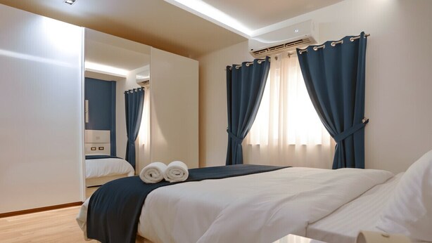 1 chambre, fer et planche à repasser, Wi-Fi, draps fournis