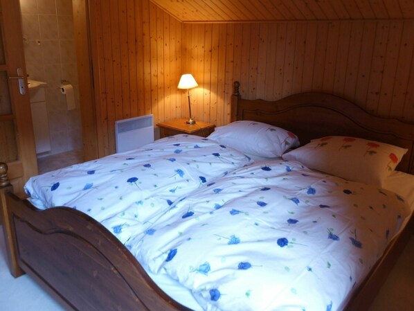 5 bedrooms, free WiFi