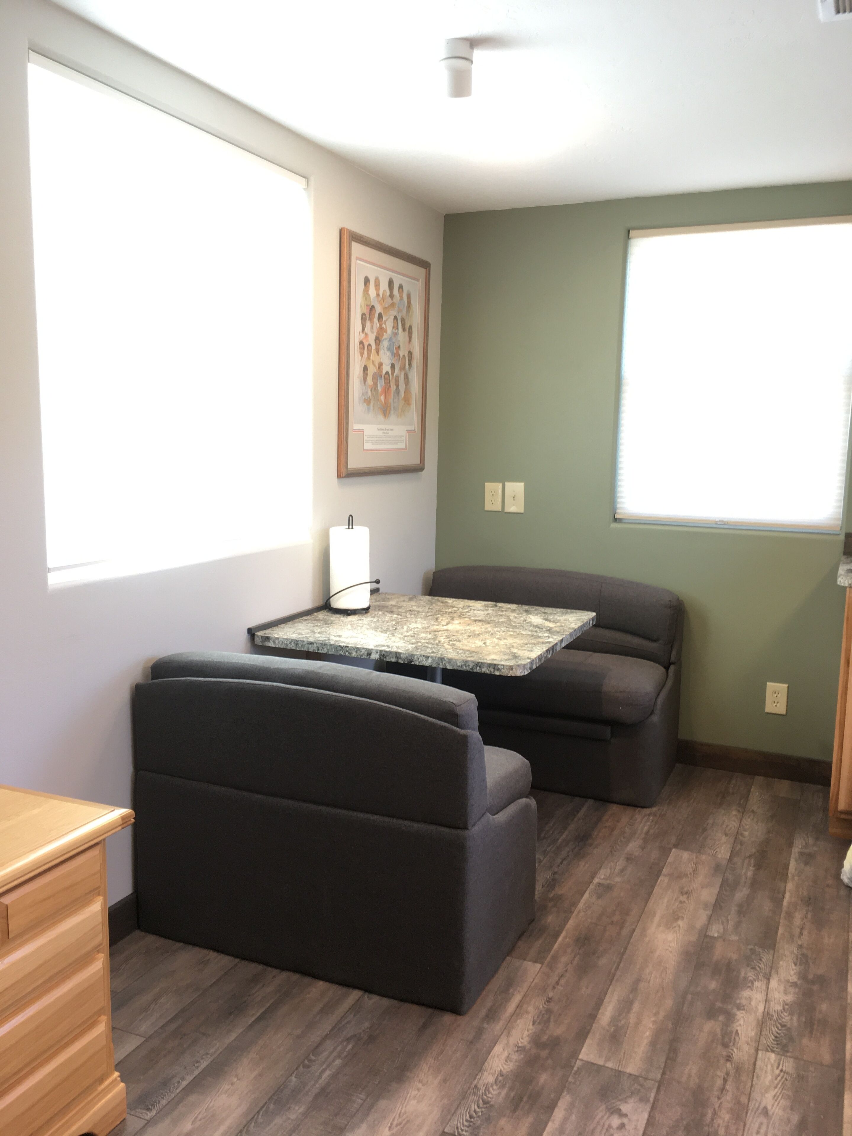 BEST VALUE-JUST LISTED-ON THE RIVER-NEW-VERY QUIET-PRIVATE