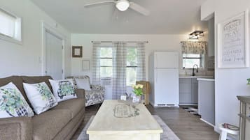 智能電視、書籍