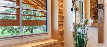 Chalet Rauschn with mountain view with whirlpool, shared sauna, terrace, balcony.