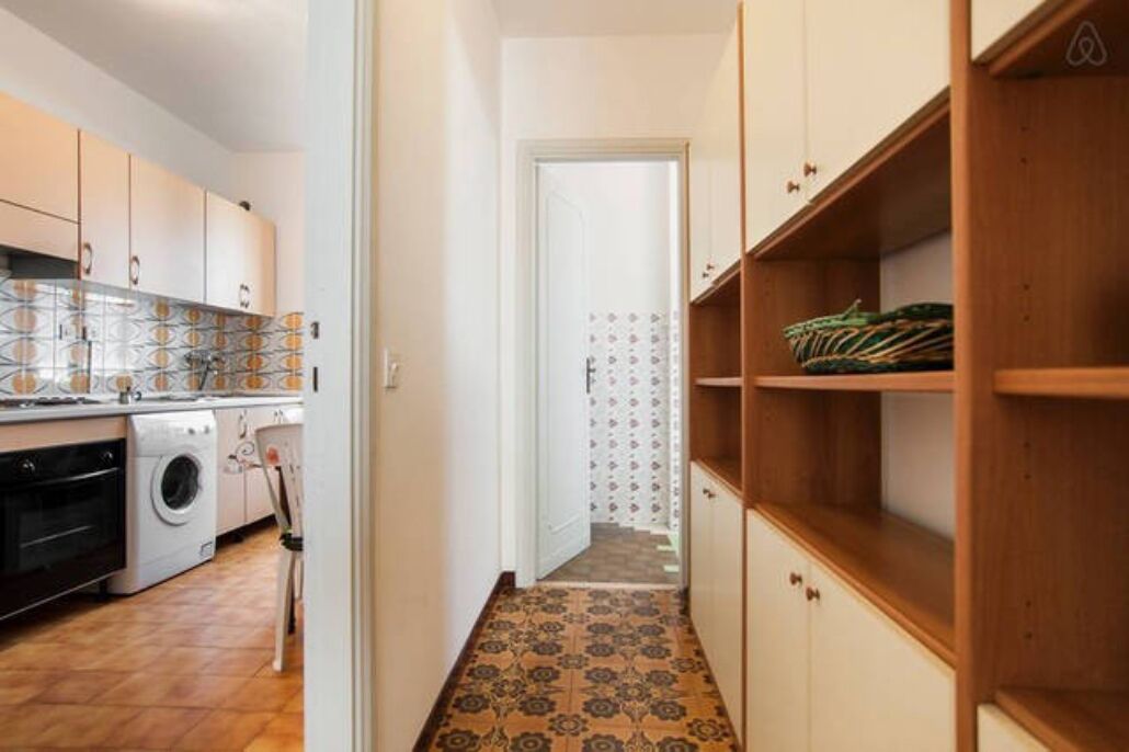 400 meters from the sea in the center of the town of San Felice