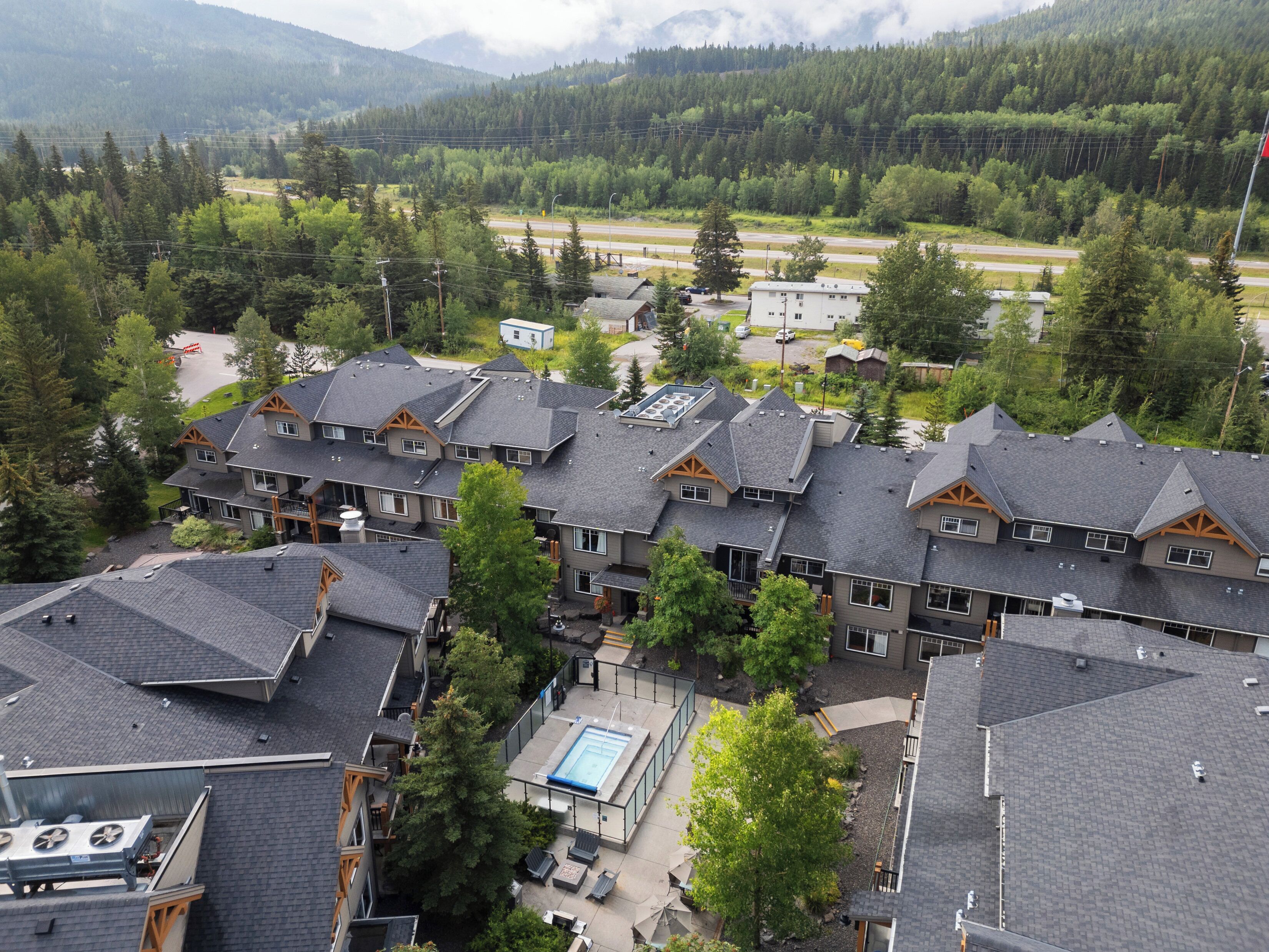 المنشأة من الخارج